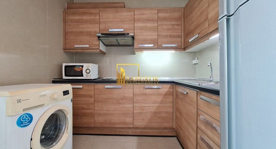 Condo en alquiler de 3 habitaciones en Watthana, Bangkok