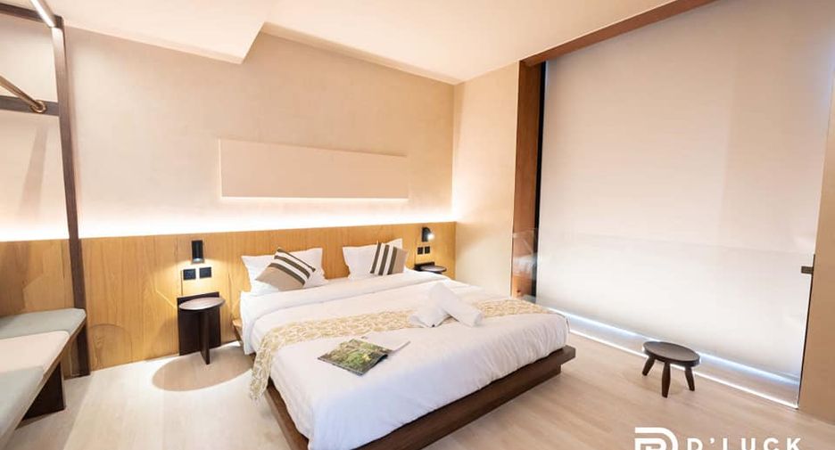 For sale 5 bedrooms villa in Bang Lamung, Chonburi