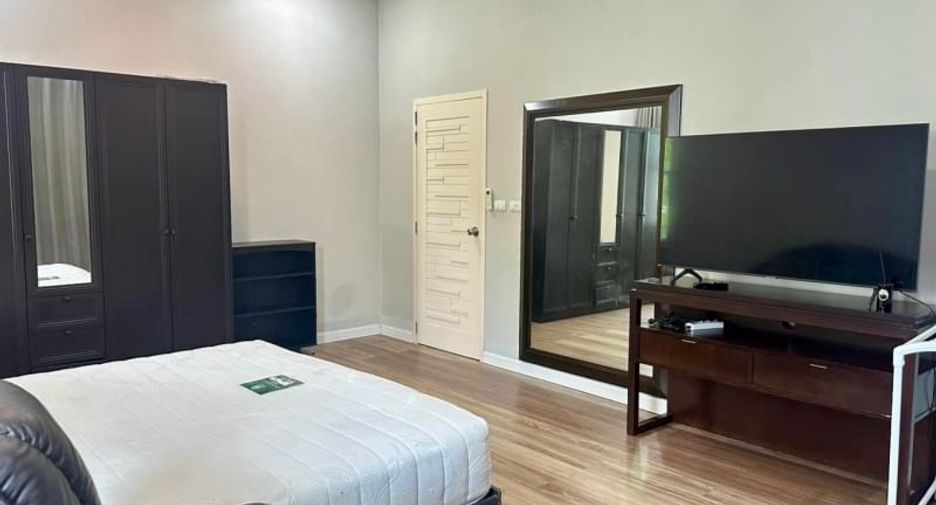 À louer et à vendre 4 chambres maison à Mueang Chon Buri, Chonburi