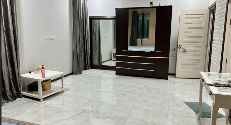 À louer et à vendre 4 chambres maison à Mueang Chon Buri, Chonburi