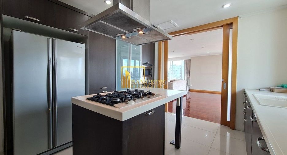 Apartamento con servicios en alquiler de 3 habitaciones en Watthana, Bangkok
