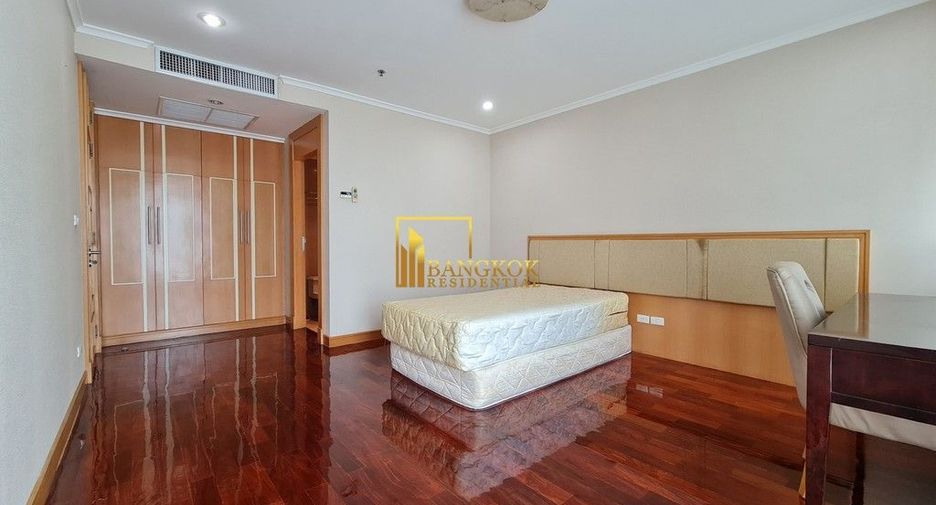 Apartamento con servicios en alquiler de 3 habitaciones en Watthana, Bangkok