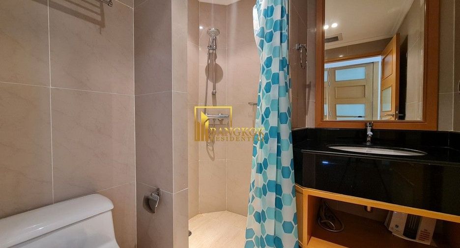 Apartamento con servicios en alquiler de 3 habitaciones en Watthana, Bangkok