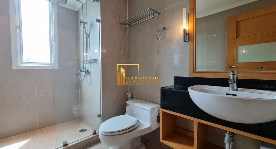 Apartamento con servicios en alquiler de 3 habitaciones en Watthana, Bangkok