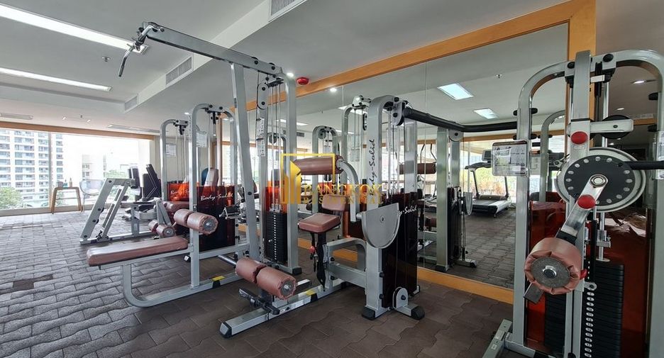 Apartamento con servicios en alquiler de 3 habitaciones en Watthana, Bangkok