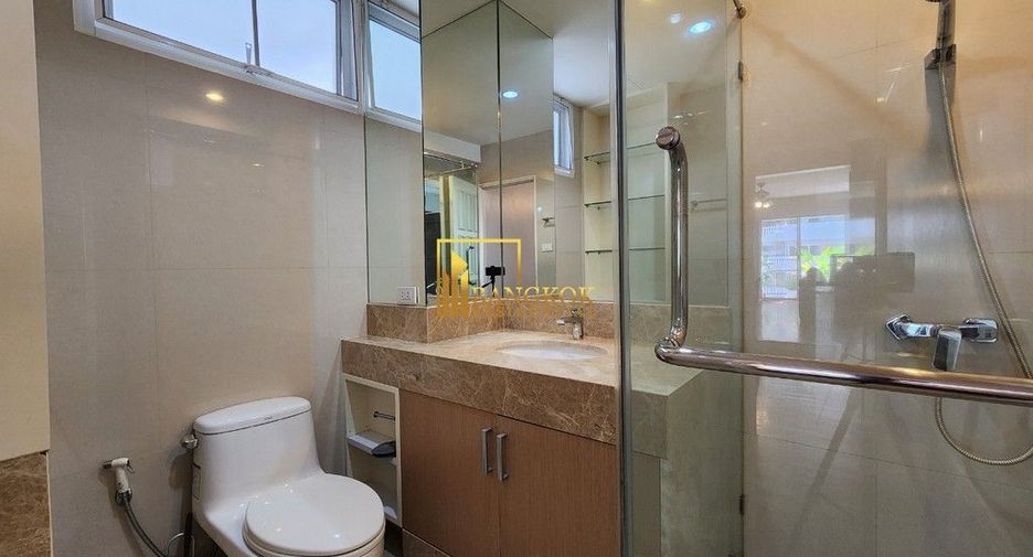 Condo en alquiler de 2 habitaciones en Khlong Toei, Bangkok