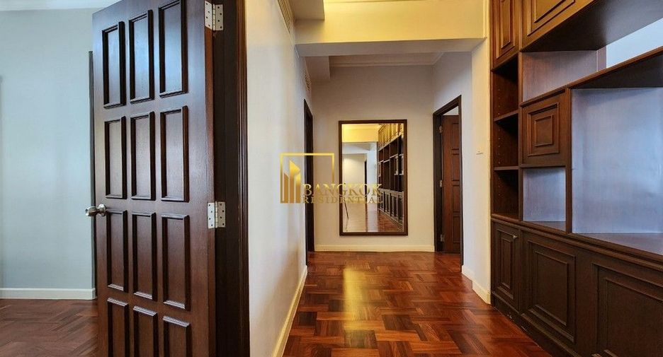 Condo en alquiler de 2 habitaciones en Khlong Toei, Bangkok