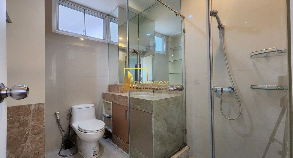 Condo en alquiler de 2 habitaciones en Khlong Toei, Bangkok