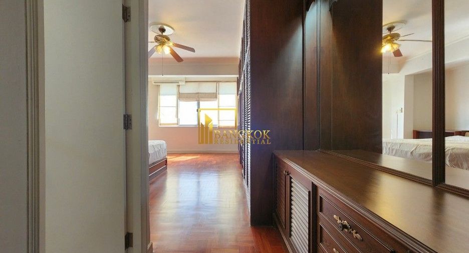 Condo en alquiler de 2 habitaciones en Khlong Toei, Bangkok