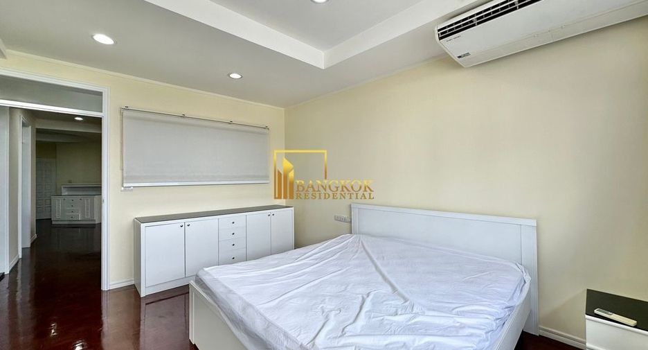 ให้เช่า 3 ห้องนอน คอนโด ใน วัฒนา, กรุงเทพฯ