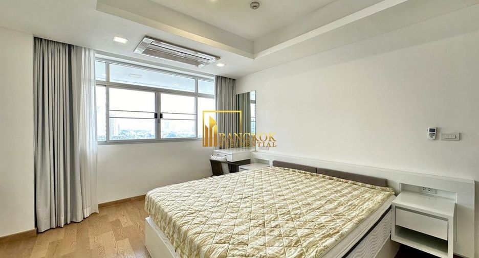 À louer 3 chambres condo à Watthana, Bangkok