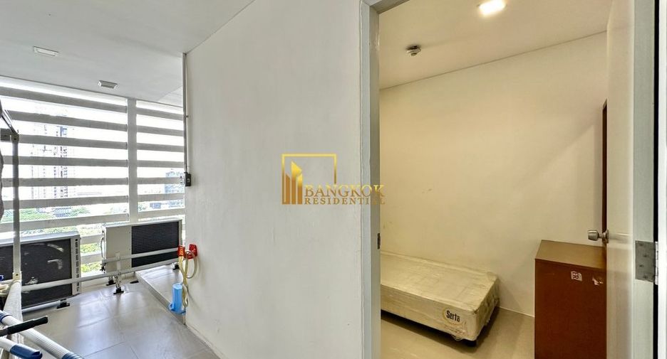 À louer 3 chambres condo à Watthana, Bangkok