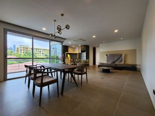 Wohnung zur Miete mit 2 Zimmer in Khlong Toei, Bangkok