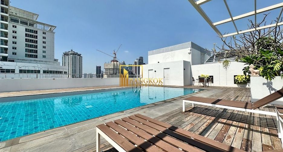 Condo en alquiler de 2 habitaciones en Khlong Toei, Bangkok