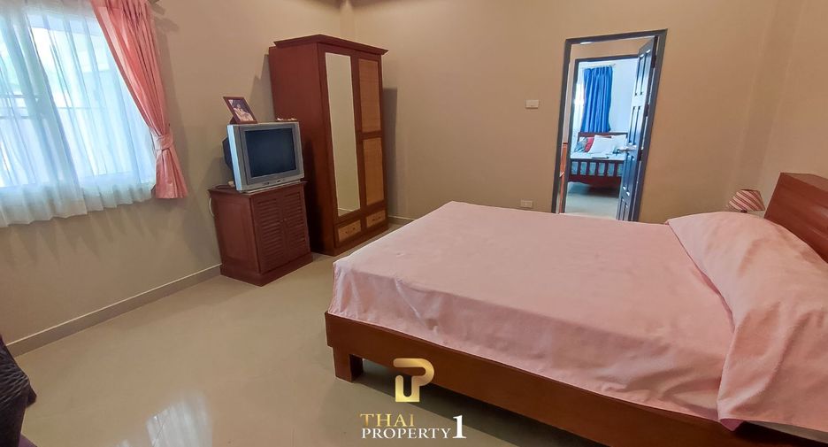 For sale 3 bedrooms villa in Bang Lamung, Chonburi