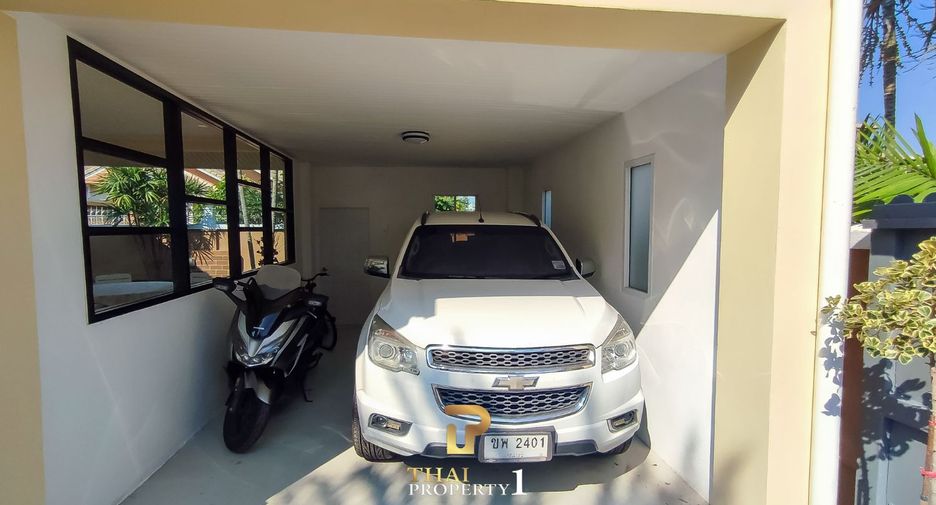 For sale 3 bedrooms villa in Bang Lamung, Chonburi