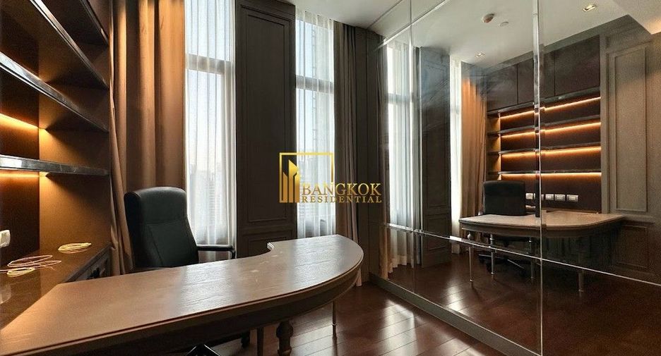 For rent 2 bedrooms condo in Khlong Toei, Bangkok