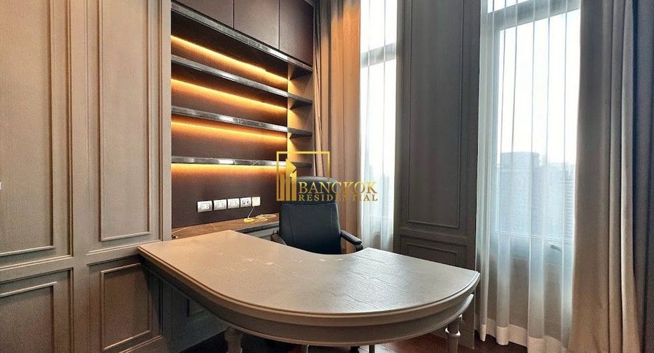 For rent 2 bedrooms condo in Khlong Toei, Bangkok