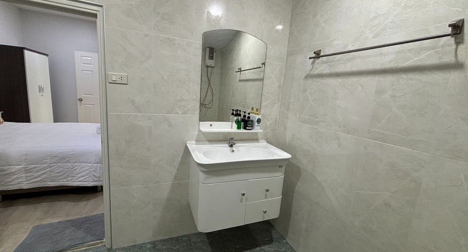 Haus zum Kauf mit 3 Zimmer in Klaeng, Rayong