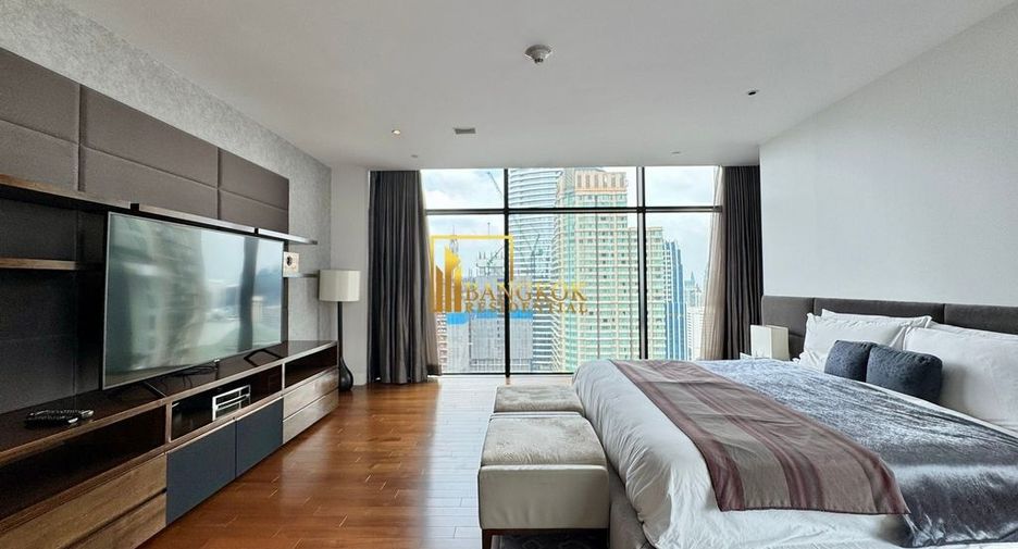 Condo en alquiler de 4 habitaciones en Pathum Wan, Bangkok
