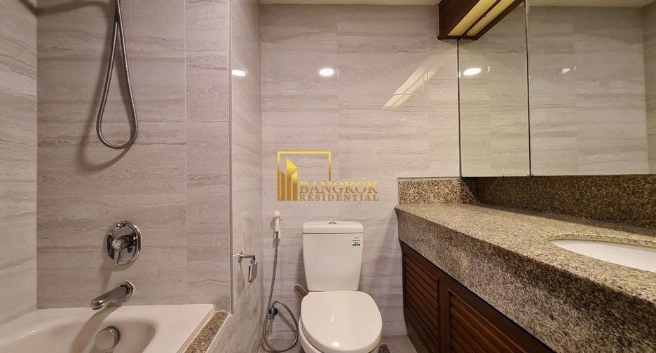 Wohnung zur Miete mit 3 Zimmer in Pathum Wan, Bangkok