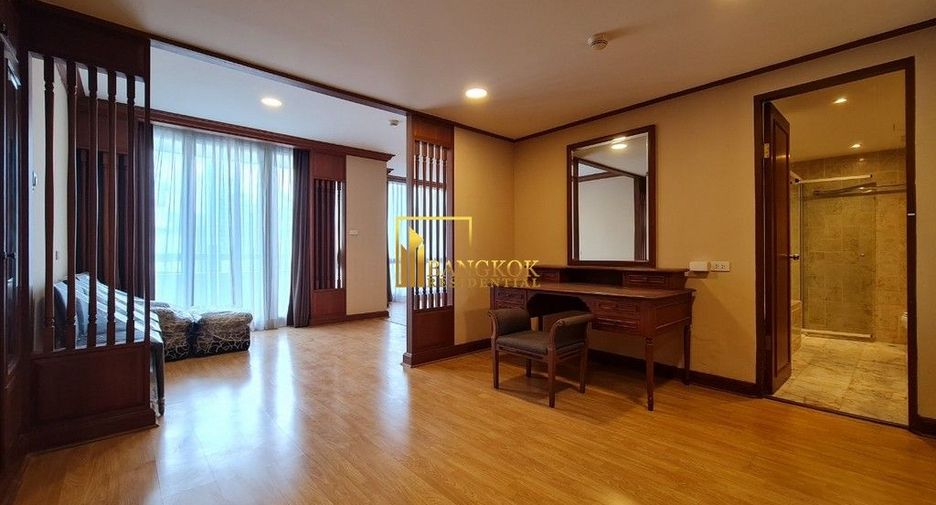 Wohnung zur Miete mit 3 Zimmer in Pathum Wan, Bangkok
