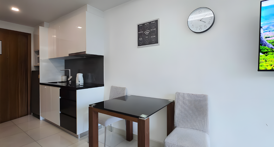 Wohnung zur Miete und zum Kauf mit Studio in Pratumnak, Pattaya
