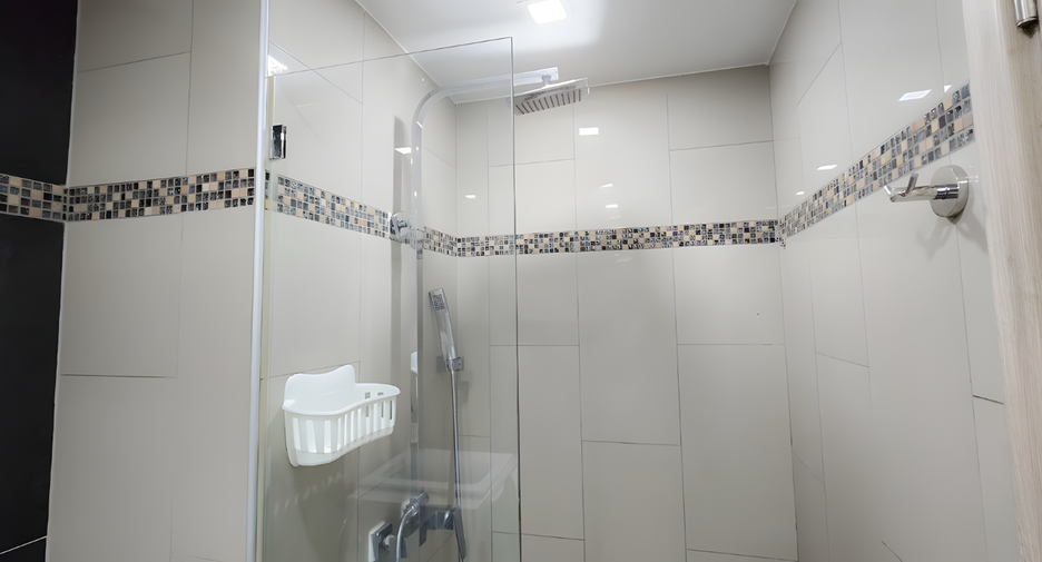 Wohnung zur Miete und zum Kauf mit Studio in Pratumnak, Pattaya