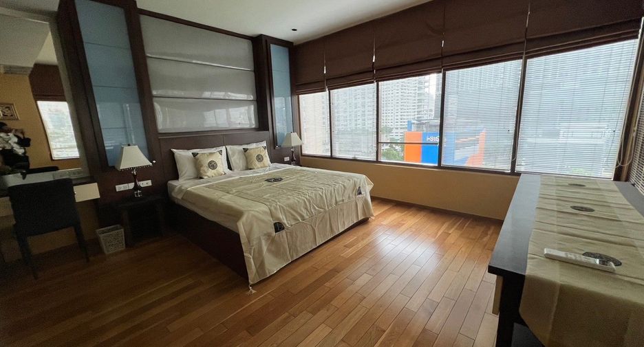 À louer 2 chambres condo à Khlong Toei, Bangkok