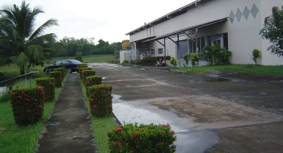 Grundstück zum Kauf in Phanat Nikhom, Chonburi