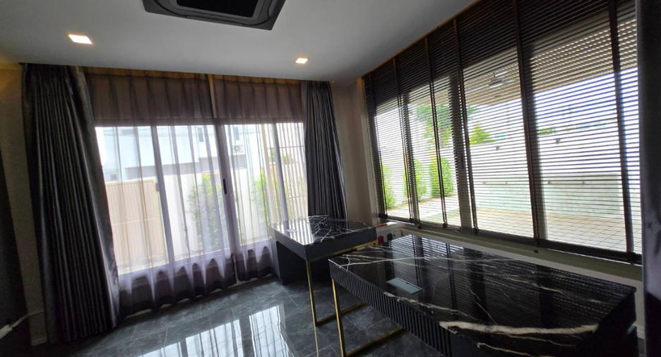 For sale 4 ベッドルーム house in San Kamphaeng, Chiang Mai