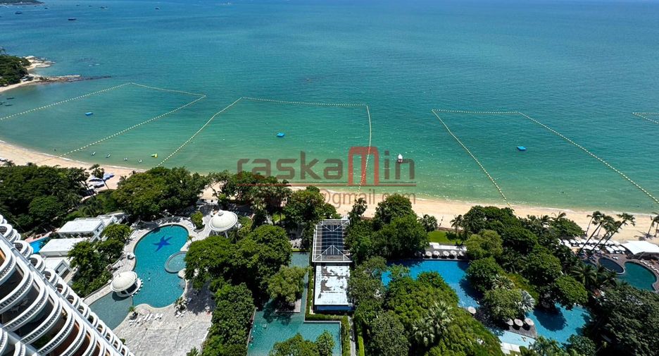 For sale 2 bedrooms condo in Bang Lamung, Chonburi