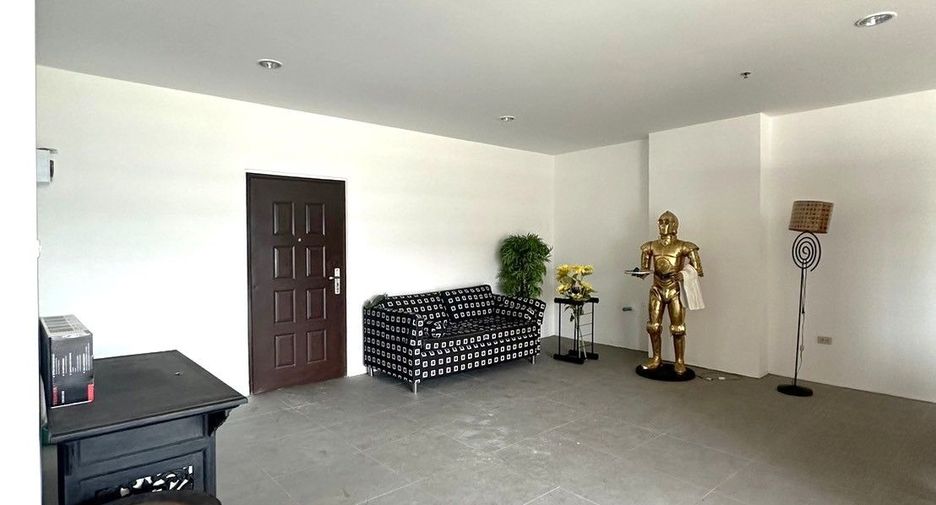 For sale 2 bedrooms condo 