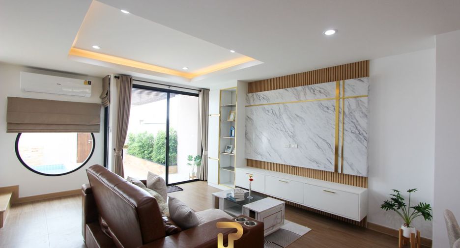 À vendre 3 chambres maison à Sattahip, Chonburi