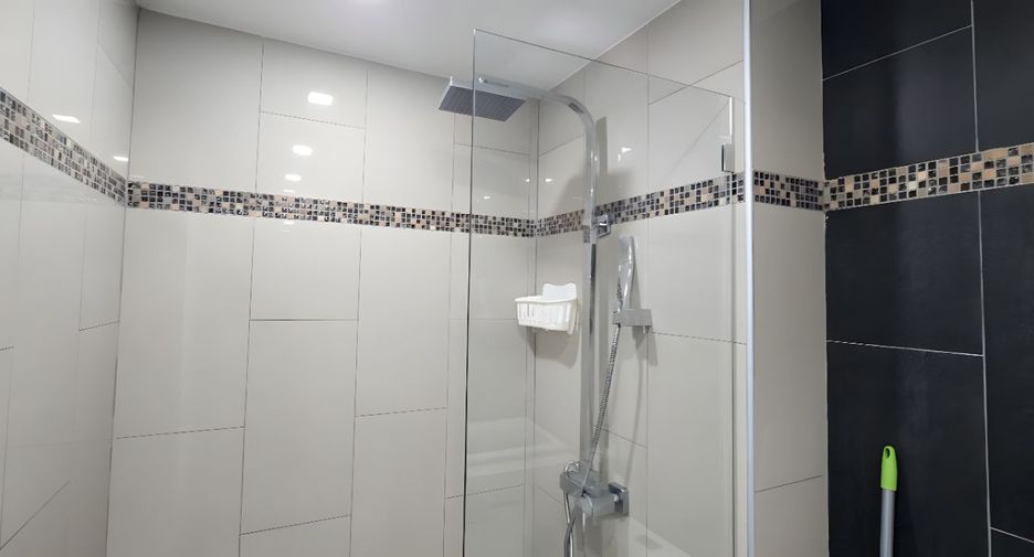 Wohnung zur Miete und zum Kauf mit Studio in Pratumnak, Pattaya