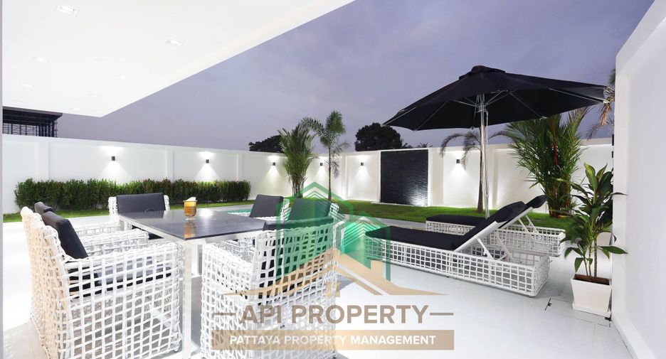 Casa en venta de 4 habitaciones en Bang Lamung, Chonburi