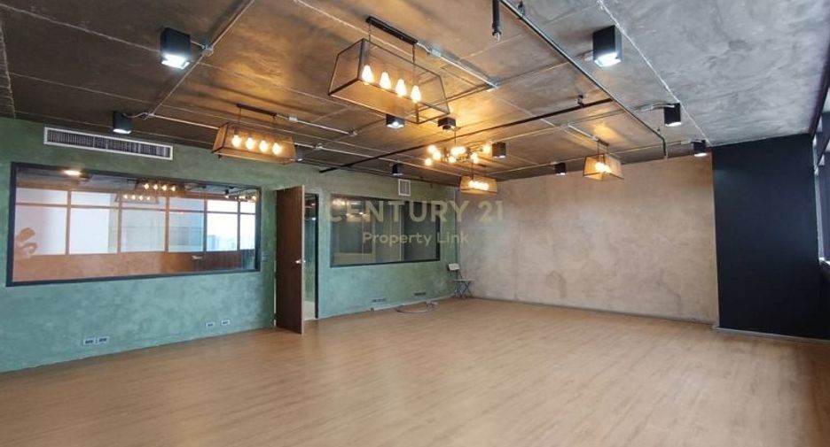 For rent and for sale office in Ratchathewi, Bangkok