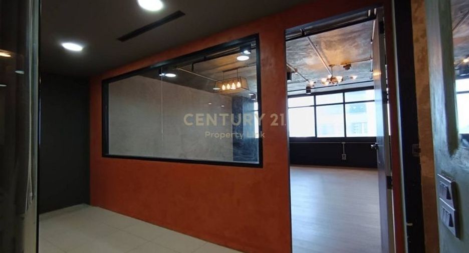 For rent and for sale office in Ratchathewi, Bangkok