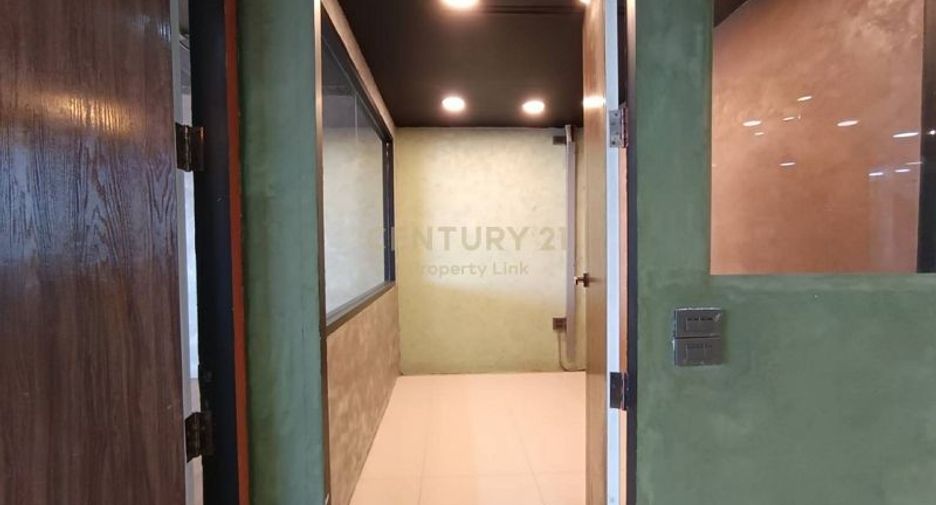 For rent and for sale office in Ratchathewi, Bangkok