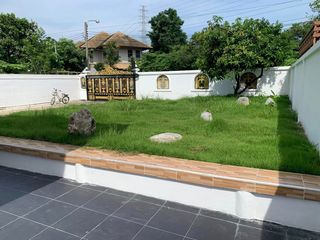 Casa en alquiler de 5 habitaciones en Lat Krabang, Bangkok