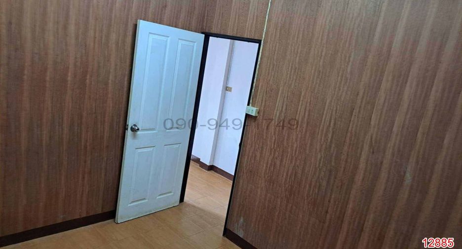 For sale 3 bedrooms retail Space in Bang Bon, Bangkok