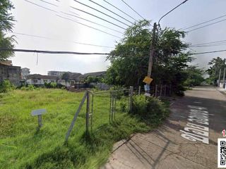 出租 土地 在 Phra Khanong, 曼谷