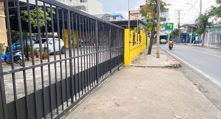 Lagerhaus zum Kauf in Phasi Charoen, Bangkok