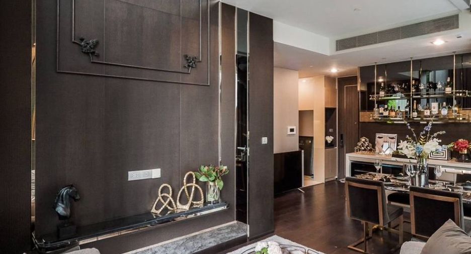 For rent 2 bedrooms condo in Khlong Toei, Bangkok
