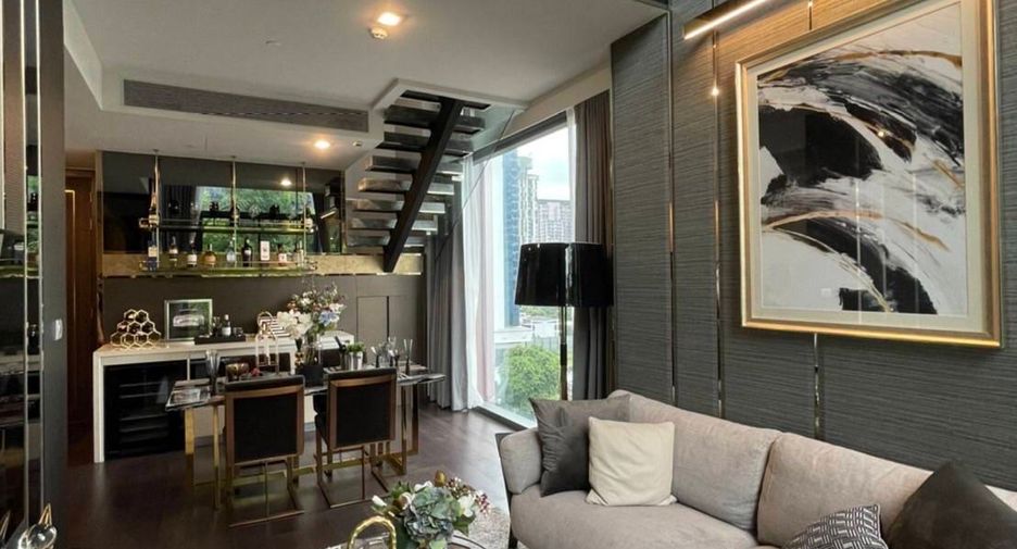For rent 2 bedrooms condo in Khlong Toei, Bangkok