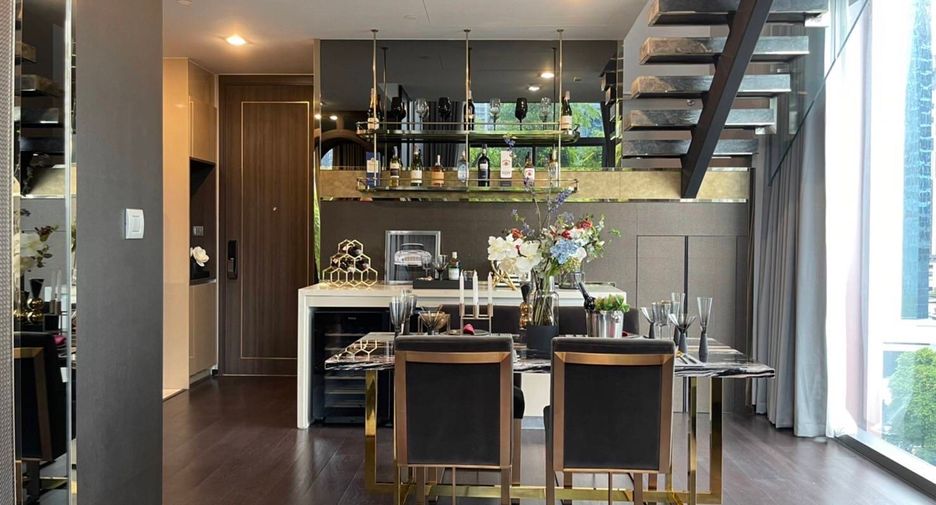For rent 2 bedrooms condo in Khlong Toei, Bangkok