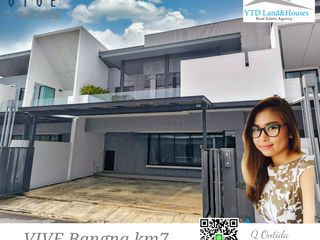 For sale 3 bed townhouse in Bang Phli, Samut Prakan