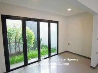 For sale 3 bed townhouse in Bang Phli, Samut Prakan