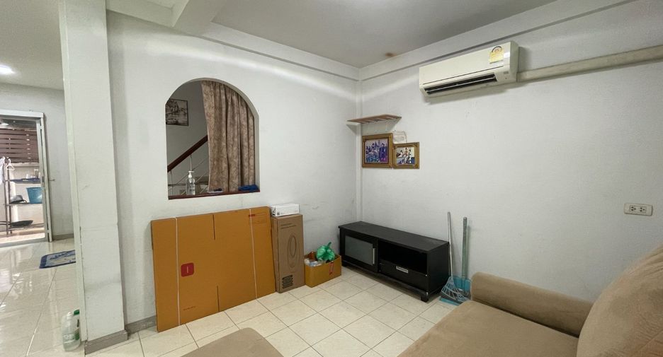 For sale 3 Beds townhouse in Bang Kruai, Nonthaburi