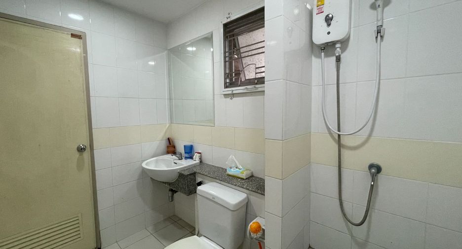 For sale 3 Beds townhouse in Bang Kruai, Nonthaburi